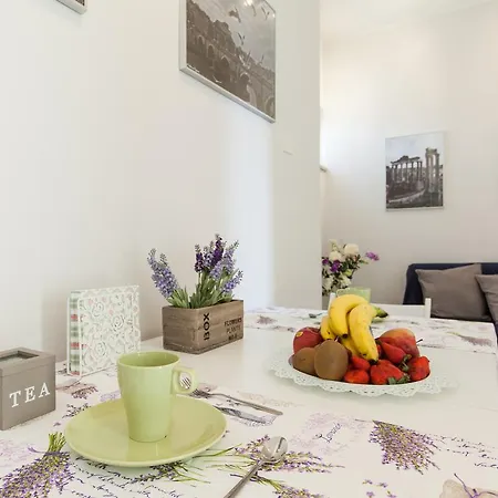 Apartamento Vico Dacia Roma